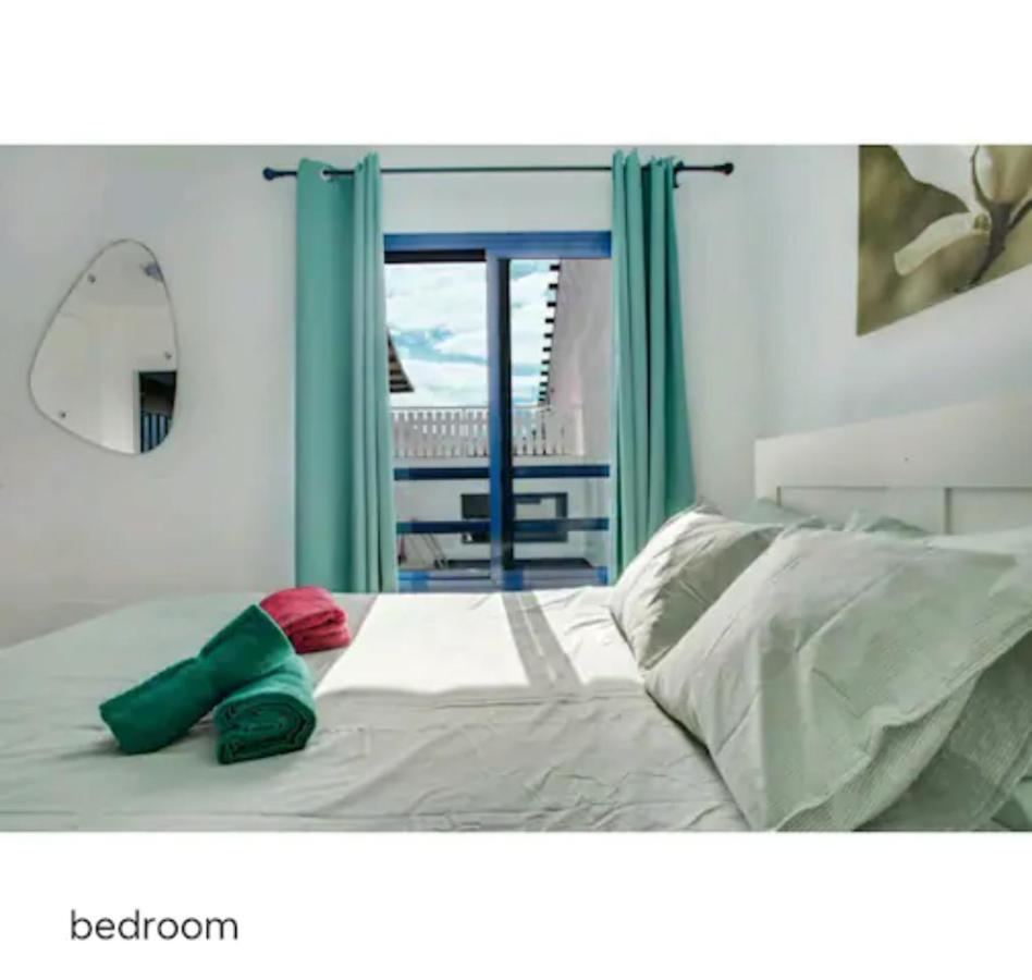 Apartamento Papagayo Con Piscina Privada Playa Blanca  Exterior photo