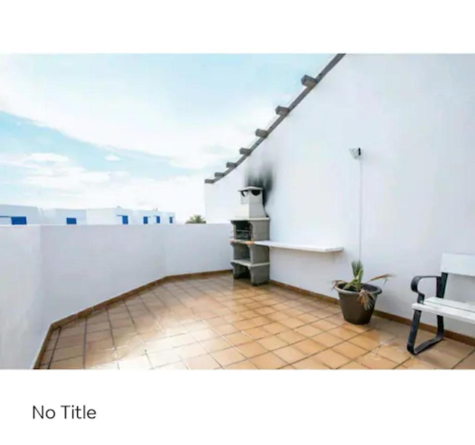 Apartamento Papagayo Con Piscina Privada Playa Blanca  Exterior photo
