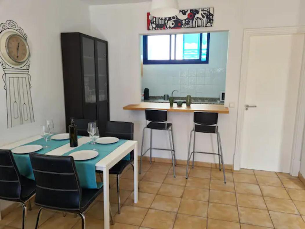 Apartamento Papagayo Con Piscina Privada Playa Blanca  Exterior photo