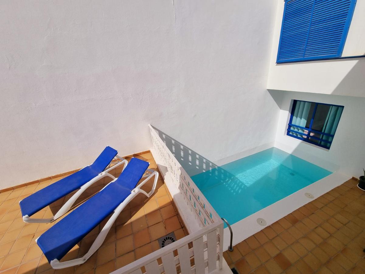 Apartamento Papagayo Con Piscina Privada Playa Blanca  Exterior photo