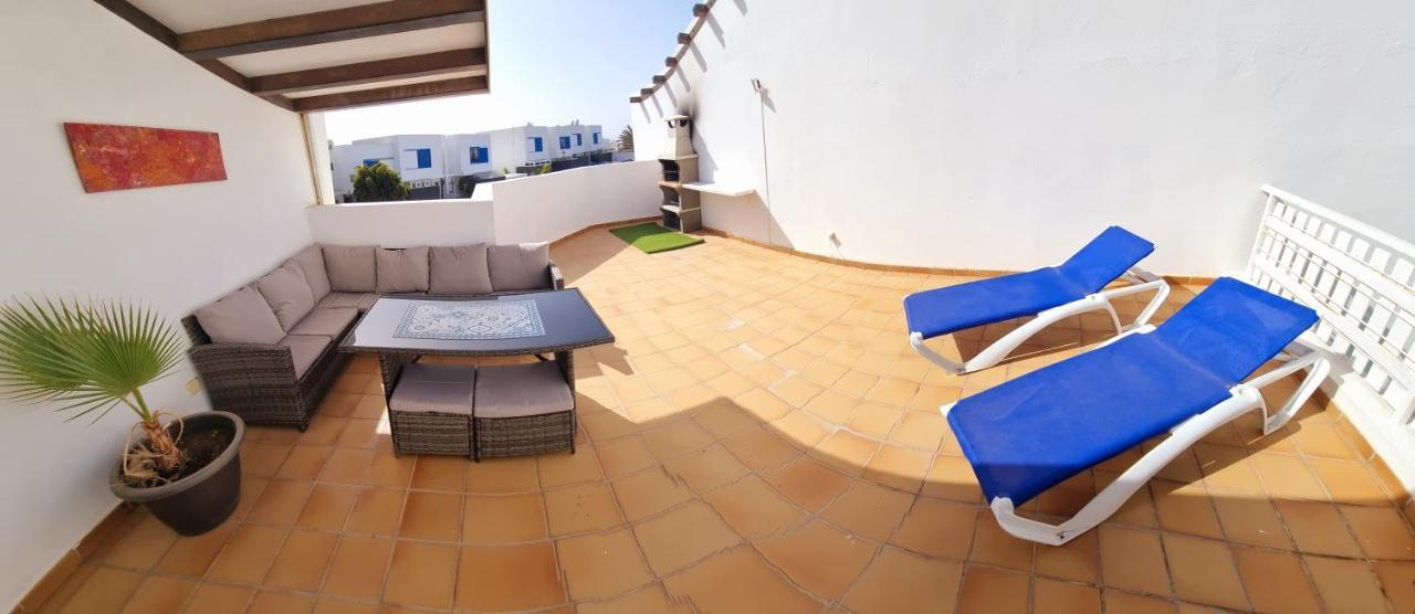 Apartamento Papagayo Con Piscina Privada Playa Blanca  Exterior photo